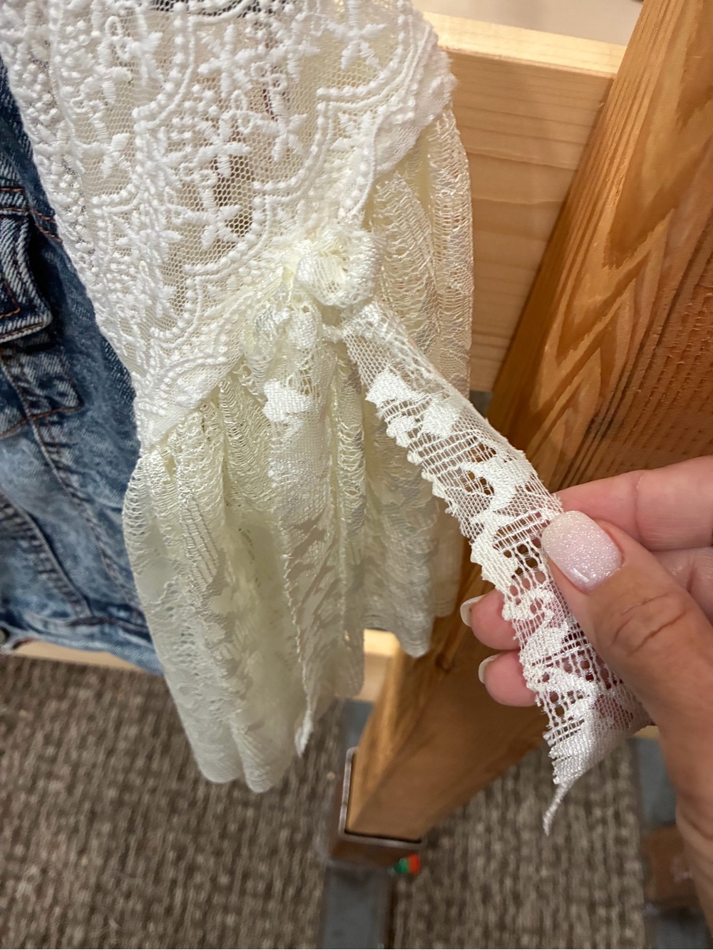 Upcycled ASHLEY Vintage Lace Sleeve Acid-Wash Denim Jacket - Picture 7 of 7